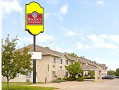 Regency Inn & Suites Anoka 외부 사진